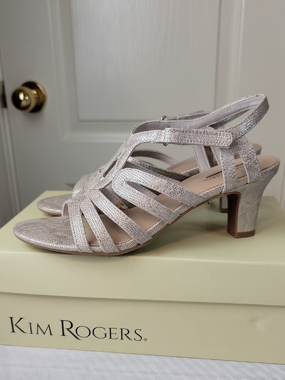 Kim Rogers Heels Stone SALITA